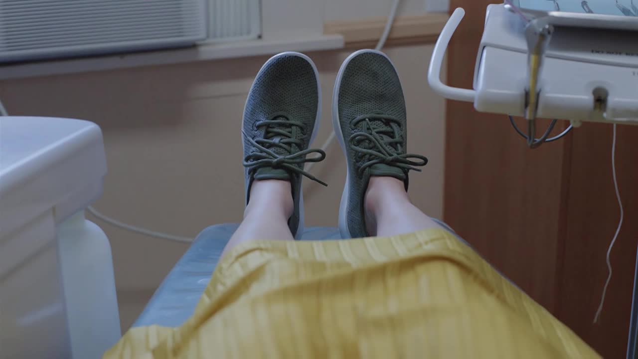 Thumbnail for Meet Your Shoes - Tree Meeting