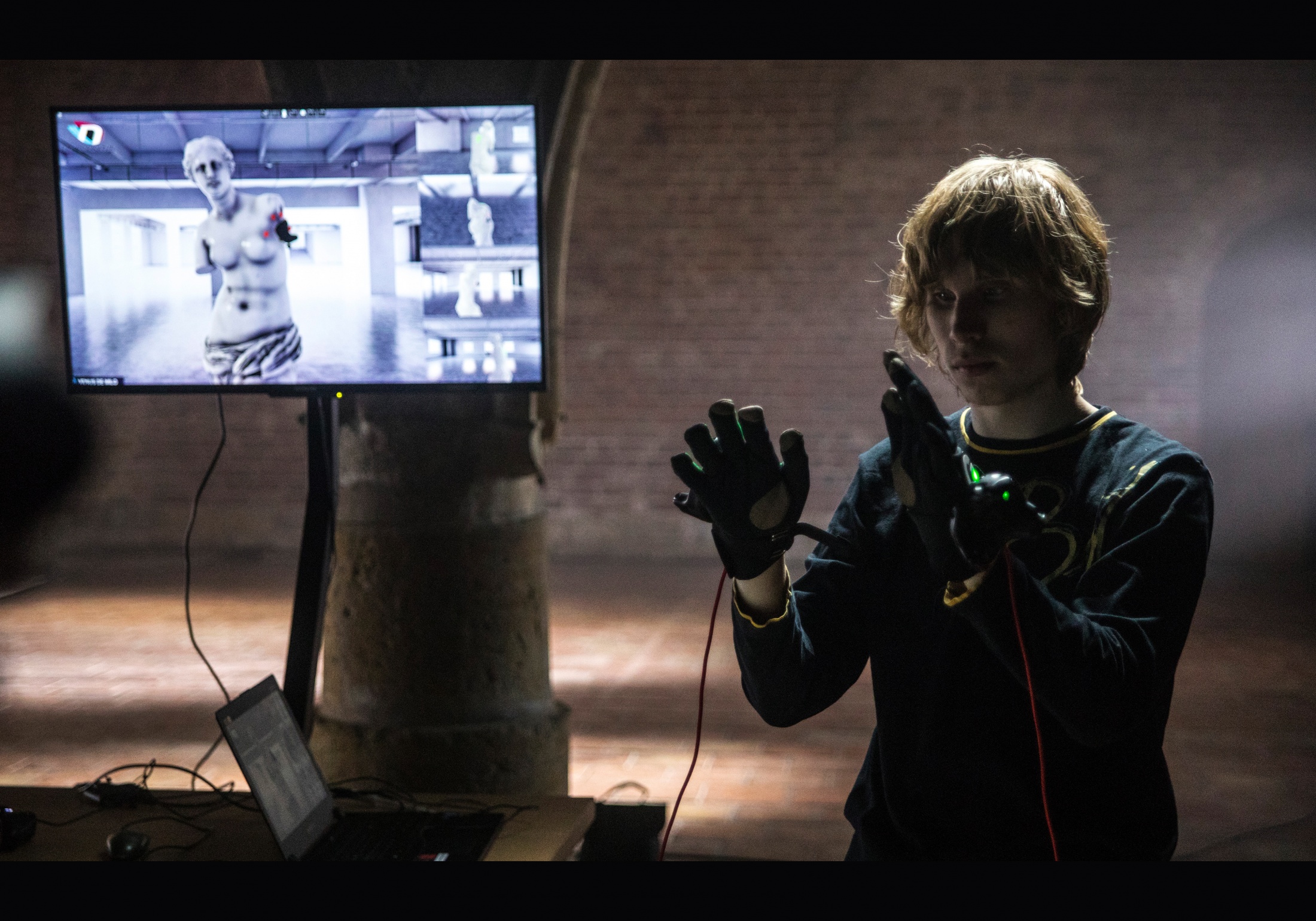 Resultado de imagem para touching master pieces