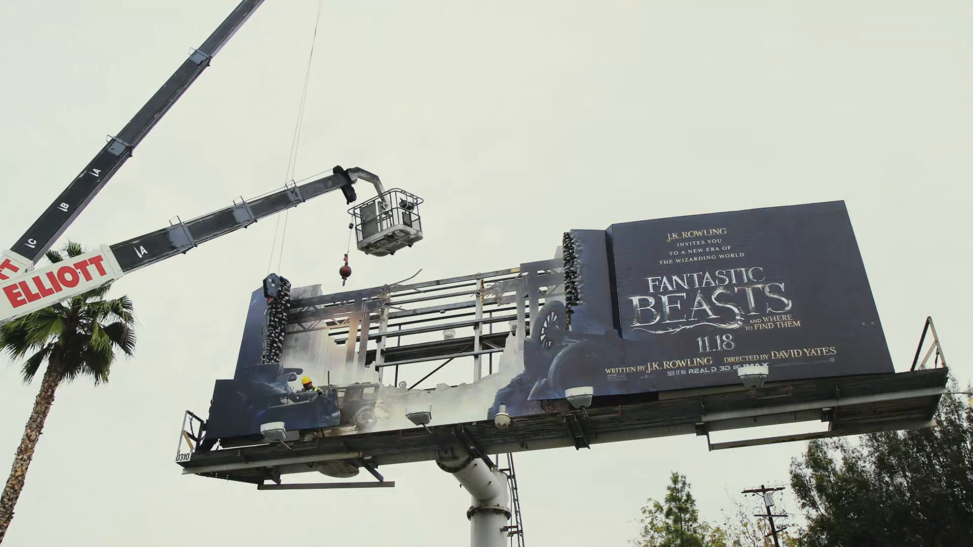 Thumbnail for Fantastic Beasts and Where to Find Them, 3D Billboard