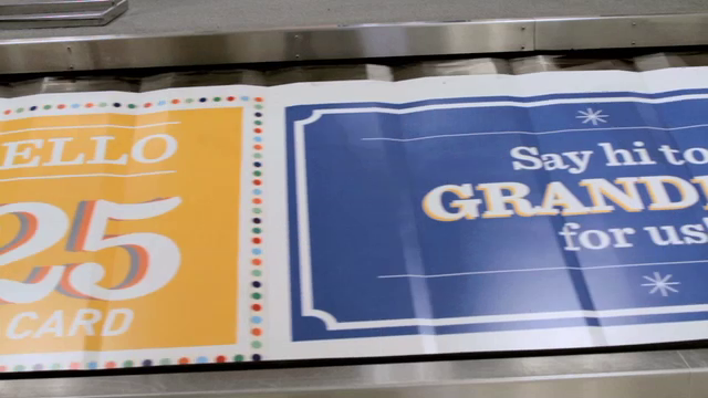 Thumbnail for Zappos Baggage Claim Game